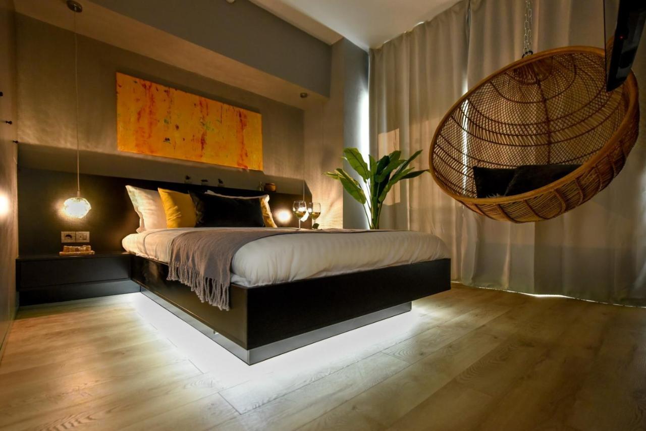 Luxury Apartment Near Radisson Hotel - Wall Projector & Modern Design Bucarest Extérieur photo